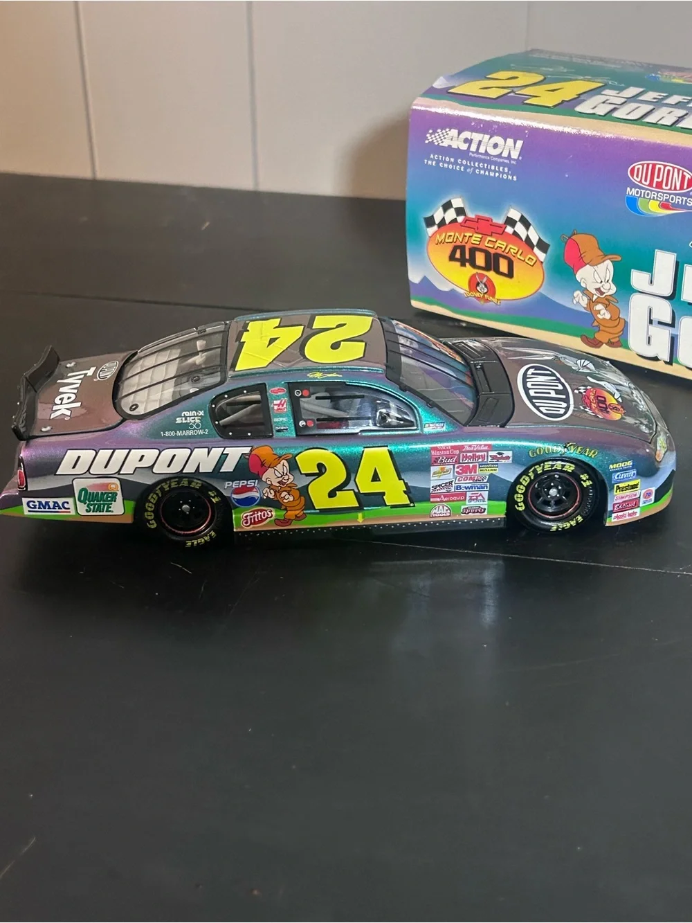 Warner Bros. Jeff Gordon 24 Monte Carlo 400 Box - Purple/Teal/Yellow